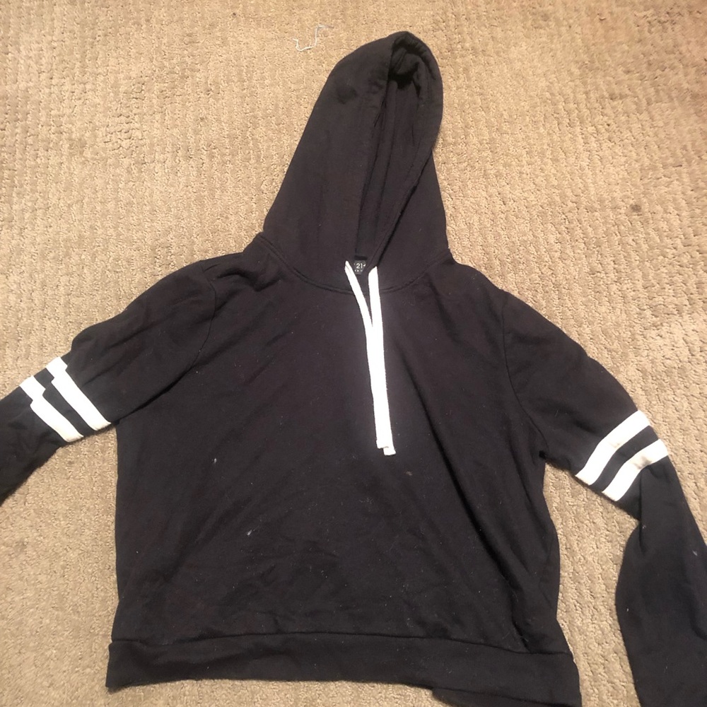 crop hoodie